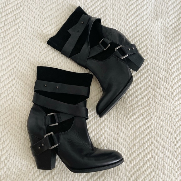 Guess Shoes - Guess Black Strap Booties